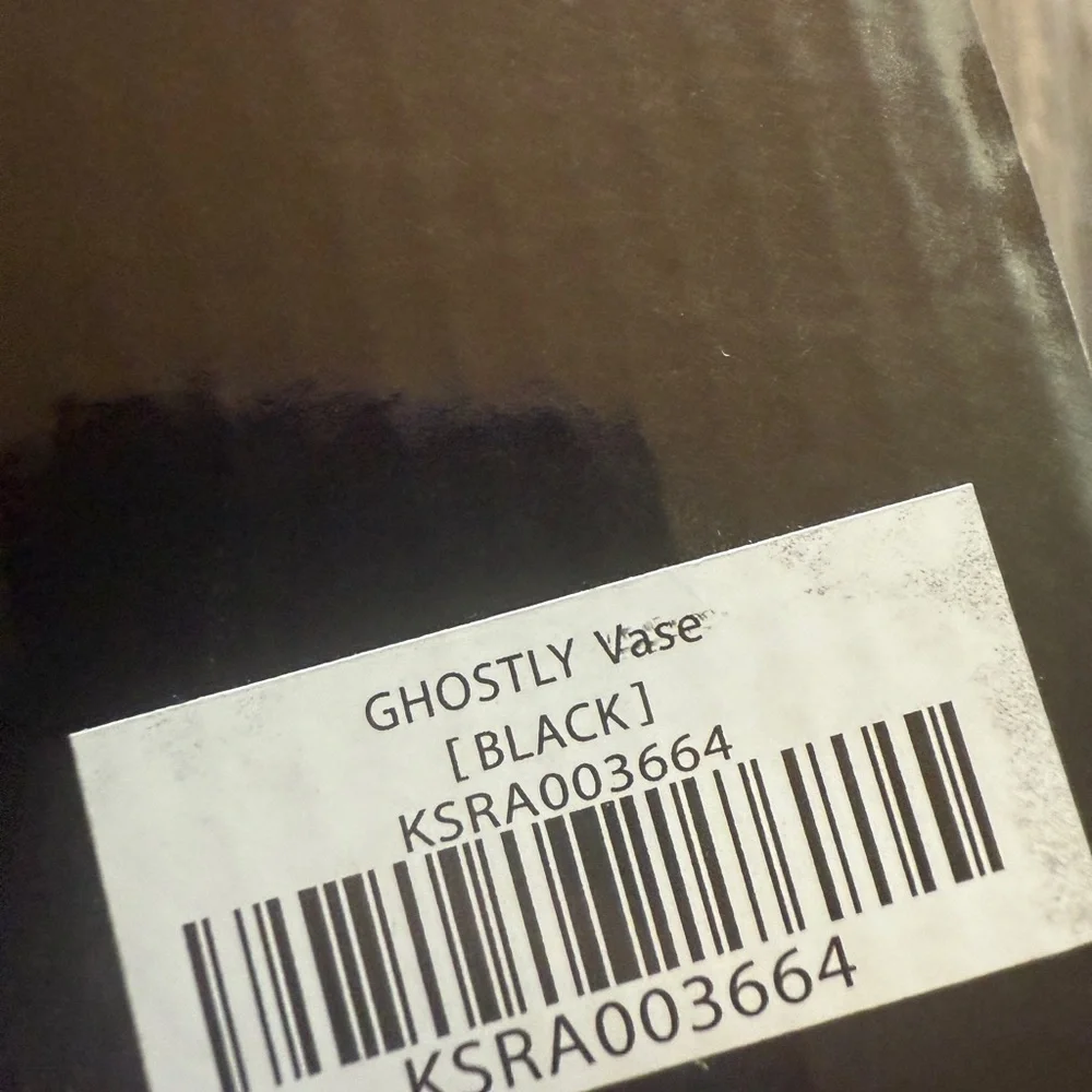 Killstar Haunted Home Ghostly vase - Picture 4 of 4